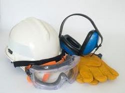 SAFETY EQUIPMENT & CLOTHING from FOURSENGINEERING 