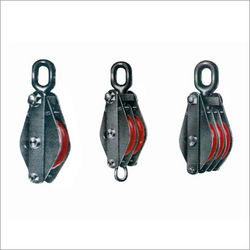 Wire Rope Pulley Blocks from STEEL MART