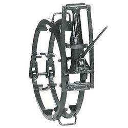 General Pipe Clamp from WELDING EQUIPMENT SHOP