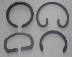 Circlip Suppliers in UAE  from SMART INDUSTRIAL EQUIPMENT L.L.C