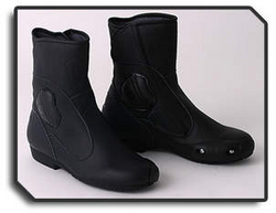 leather shoes from FINECO GENERAL TRADING LLC UAE