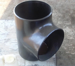 Stainless Steel 316L Tee from VINAYAK STEEL (INDIA)