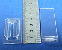 MALE AND FEMALE SHELF SUPPORT CLIPS 3 CM / 5 CM from AL BARSHAA PLASTIC PRODUCT COMPANY LLC