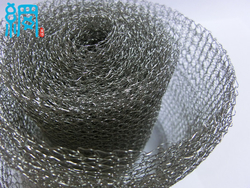 Highly flexible cable shielding knitted mesh