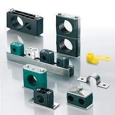 STAUFF double bolt clamps from MANULI FLUICONNECTO