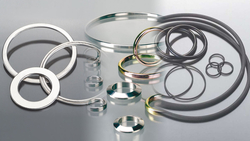 GASKETS from PETROMET FLANGE INC.