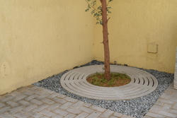 Precast Concrete Tree Grater Supplier in UAE  from DUCON BUILDING MATERIALS LLC
