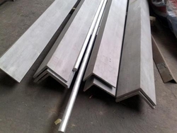 STAINLESS STEEL ANGLE