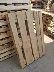 pallets wooden 