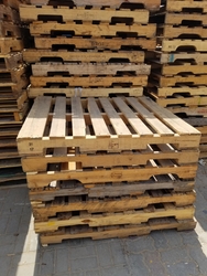 pallet used wooden