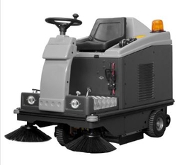 SWEEPING MACHINES SUPPLIERS from GULF CENTER FOR CLEANING EQUIPMENTS