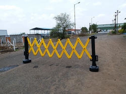 Expandable Road Barricades from SWIFT TECHNOPLAST PVT. LTD.