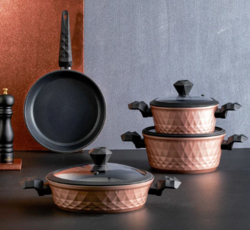 COOKWARE SET ROSE GOLD from EBARZA FURNITURE