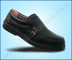 EXECUTIVE SLIP-ON SAFETY SHOE from JOHNSON TRADING