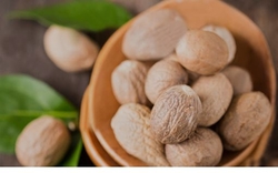 Nutmeg from AL SAQR TRADING