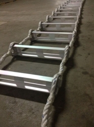 Rope Ladder with Aluminum Steps (10m) supplier in Abu Dhabi
