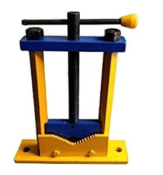 PIPE VICE from EXCEL TRADING COMPANY L L C