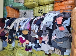 Used cloths and shoes from INTERCONTINENTAL TRADING PTY LTD
