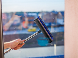 Window Cleaning Services from THE CLEAN FREAK CLEANING SERVICE