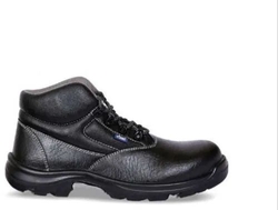 Karam Safety Shoe from VARDHKAMAL INDUSTRIES