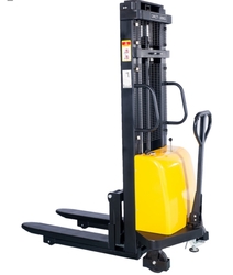 EAGLE Semi Electric Stacker supplier UAE from ADEX INTL