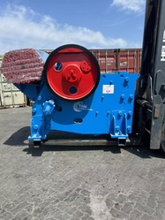 Chinese hot sale smallstone jaw crusher for sale 