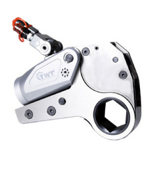 LOW PROFILE HYDRAULIC TORQUE WRENCH