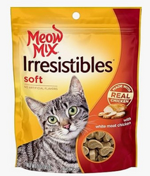 Meow Mix Irresistibles, Soft Cat Treats With White Meat Chicken, 3-Ounce Bag from SKANDA INTERNATIONAL FZ LLE