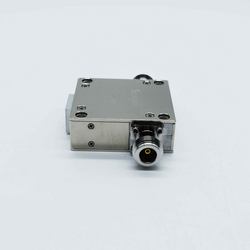 UHF Band Isolator 468 to 469MHz Coaxial Isolator