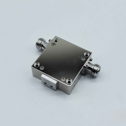 UHF Band Isolator 468 to 469MHz Coaxial Isolator