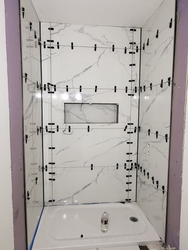 TILES INSTALLATION SERVICE PROVIDER IN DUBAI: 055-7274240